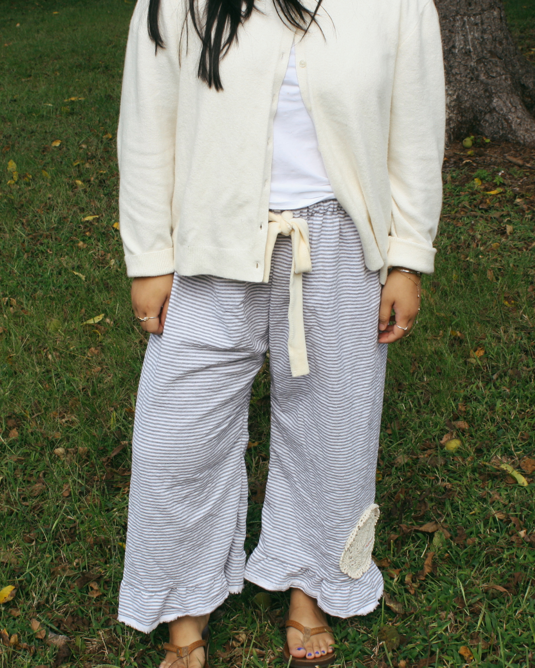 Doily Loungers- Earl Grey Stripes